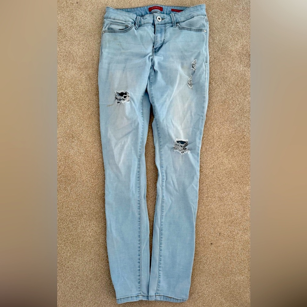 Guess jeans.